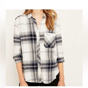 Urban Outfitters- BEG blue and white flannel,Sz Xs -oversized ( bin1)